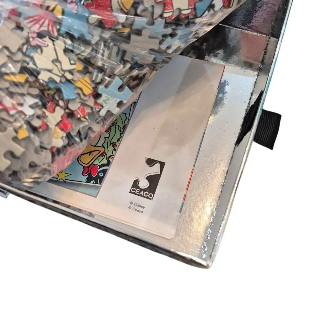 Disney Silver Select Edition D100 Santa Mickey 1000 Pc Puzzle - EUC
